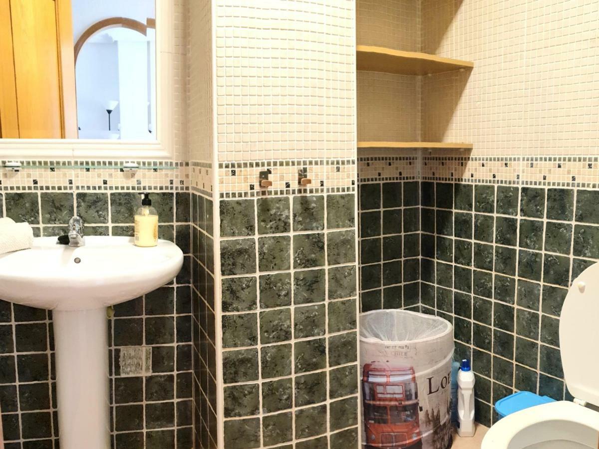 Apartamento Cervantes Guardamar del Segura Bagian luar foto