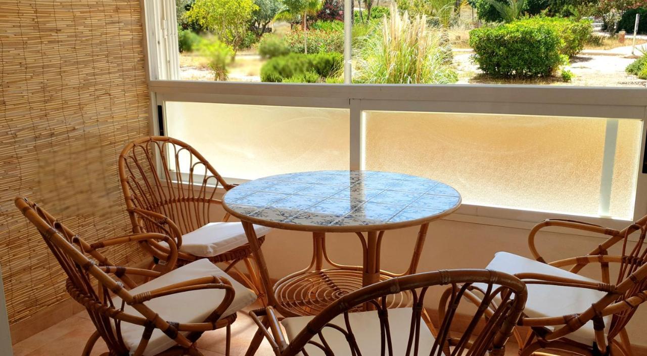 Apartamento Cervantes Guardamar del Segura Bagian luar foto